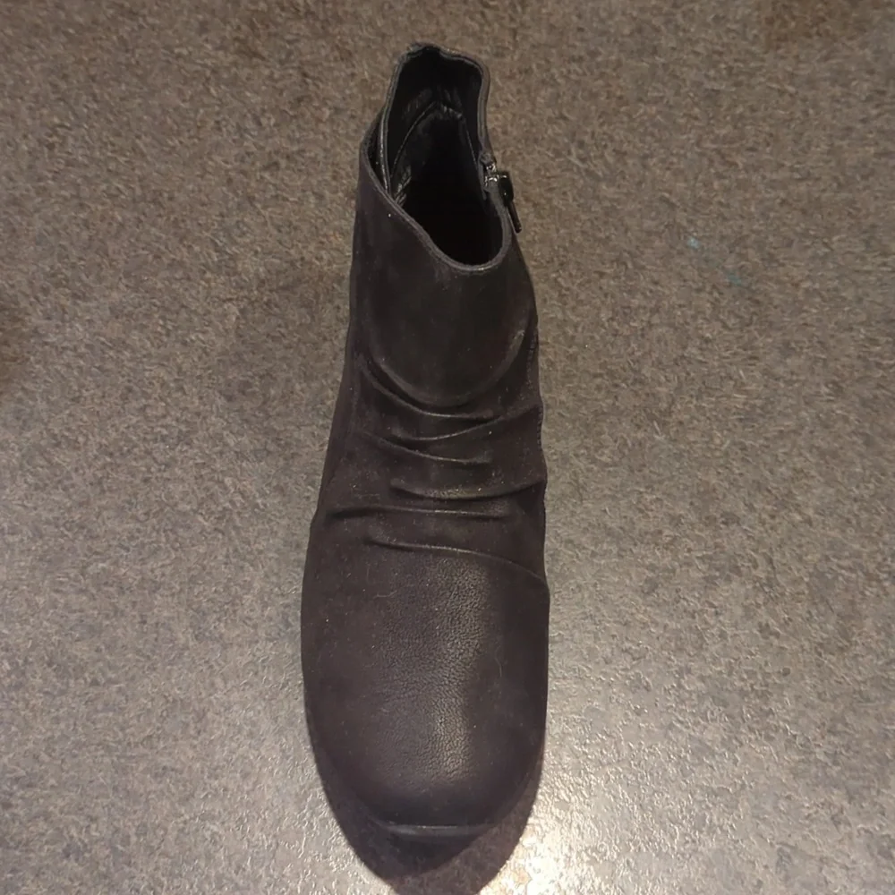 Skechers Ankle Boots - Picture 5 of 12